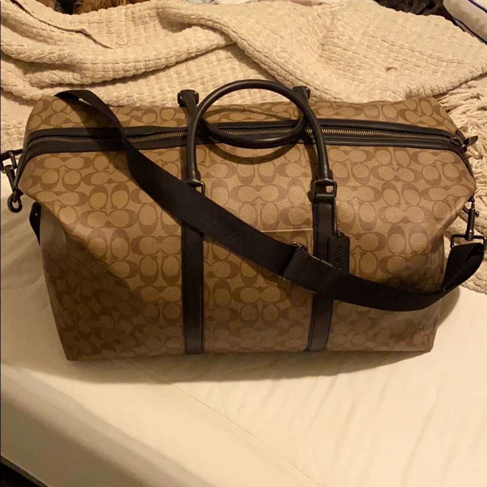 Oversized duffle